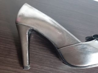 Zapatos de fiesta Rosa Clará de segunda mano por 35 EUR en Estella en  WALLAPOP
