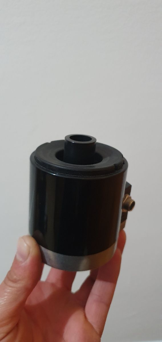 Roland hi hat vh11 de segunda mano por 236 EUR en Palma de Mallorca en