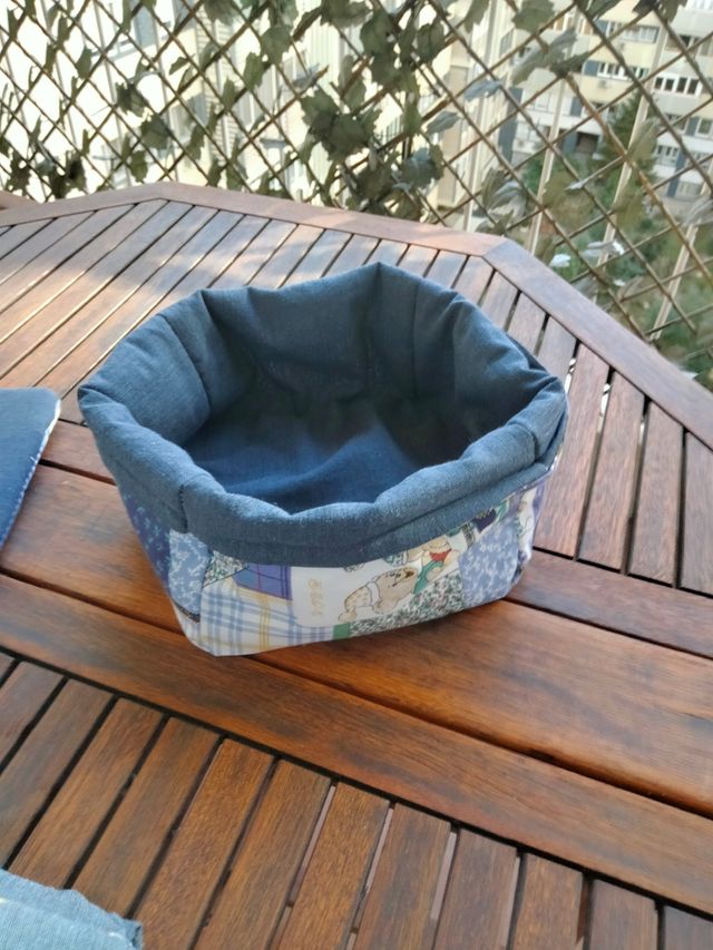 Conjunto cambiador, guarda pañales y cesta