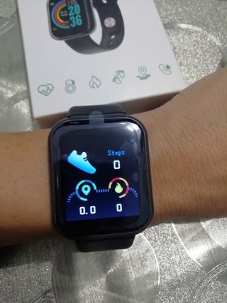 Smartwatch nuevo de segunda mano por 12 EUR en Valdemoro en WALLAPOP