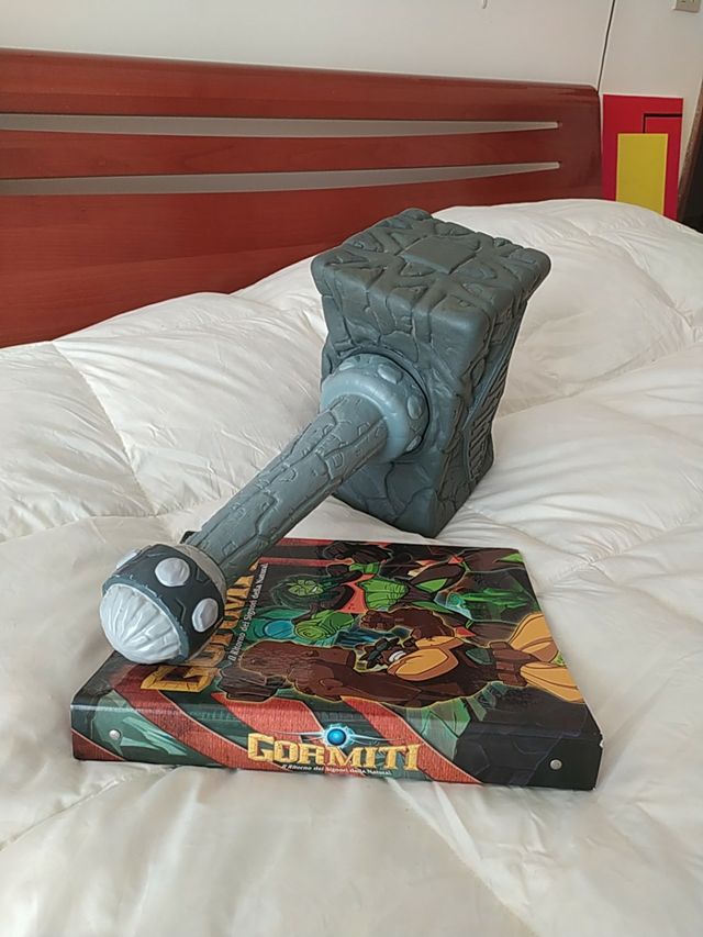 martello Gormiti con raccoglitore