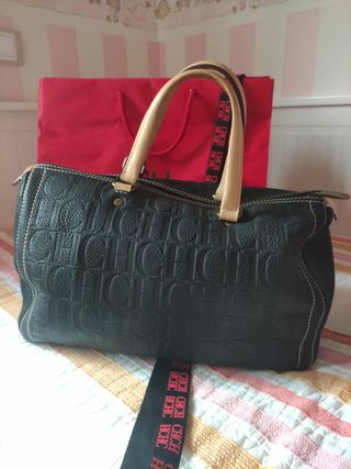 Bolso Carolina Herrera Andy 10 negro de segunda mano por 285 EUR en Madrid  en WALLAPOP