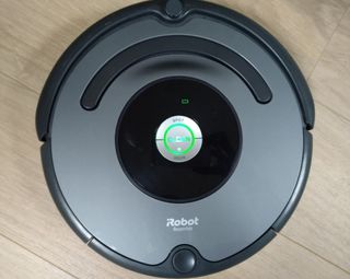 Aspirador Roomba 676 de segunda mano en WALLAPOP