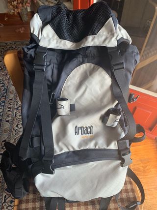 Mochila de montaña de segunda mano por 60 EUR en Getxo en WALLAPOP