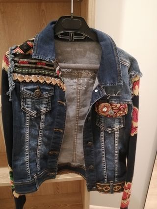 Chaqueta Desigual Mersin vaquera de mujer.