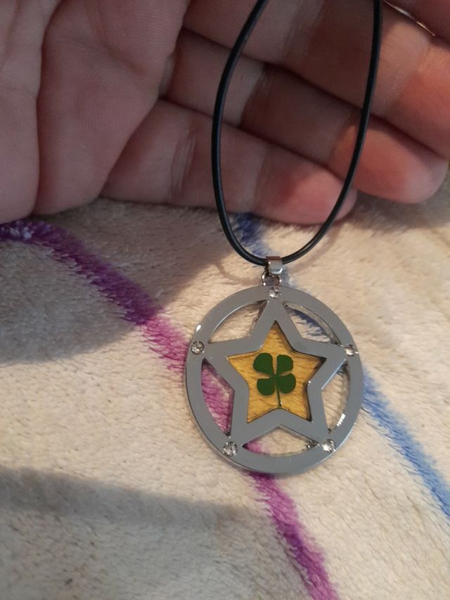 Colgante nuevo TRÉBOL NATURAL