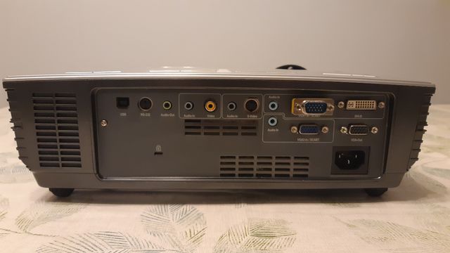 Proyector Optoma EP1690