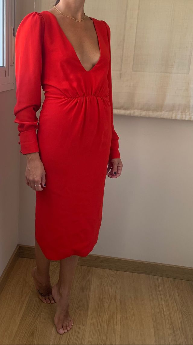 Vestido midi invitada boda.