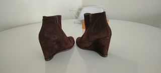 Botines de ante ETIEM de segunda mano por 20 EUR en Santander en WALLAPOP