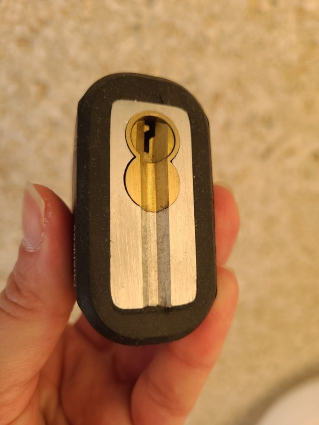 Candado ADA 2650 Master Lock