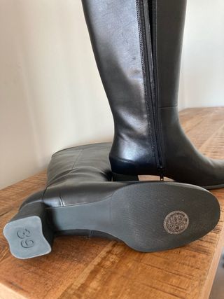 Botas altas de piel CAMPER nuevas, talla 39 de segunda mano por 73 EUR en  Valencia en WALLAPOP