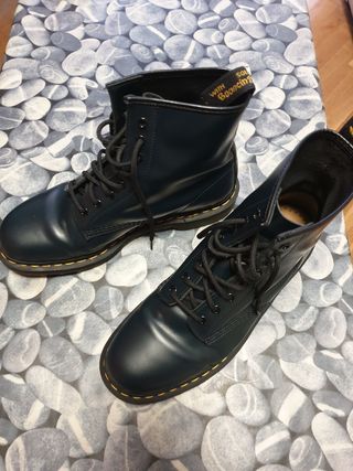 Dr. Martens Azules de segunda mano por 95 EUR en Madrid en WALLAPOP