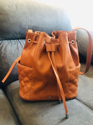 BOLSO GLORIA ORTIZ(comprado en el corte ingles) de segunda mano por 80 EUR  en Raices Nuevo en WALLAPOP