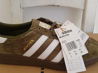 Zapatillas adidas Munich nuevas sin estrenar con c de segunda mano por 75  EUR en Gelves en WALLAPOP