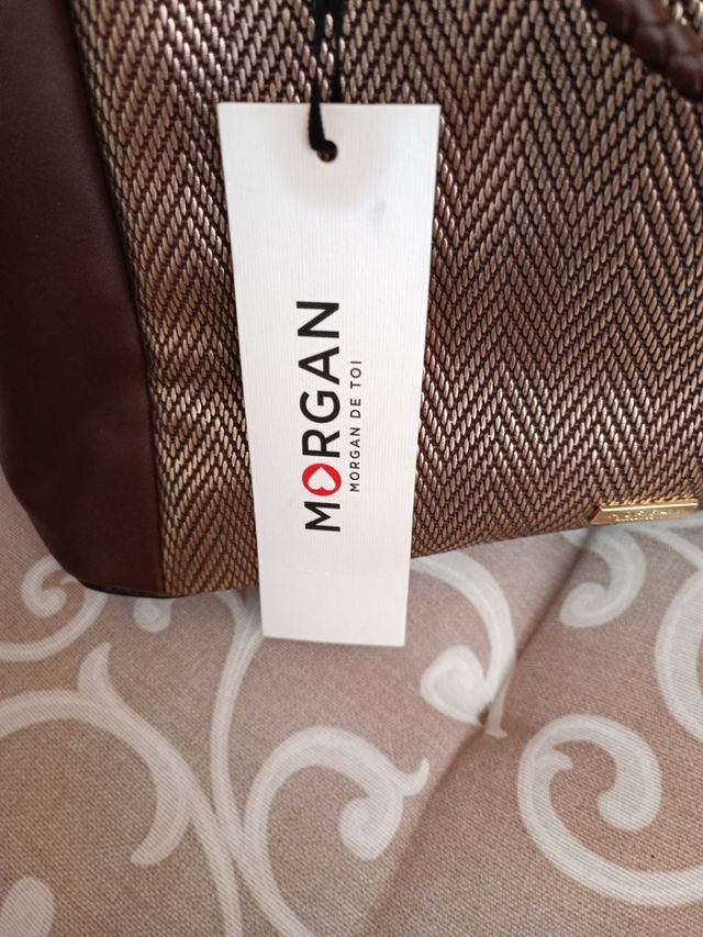 bolso nuevo con etiquetas