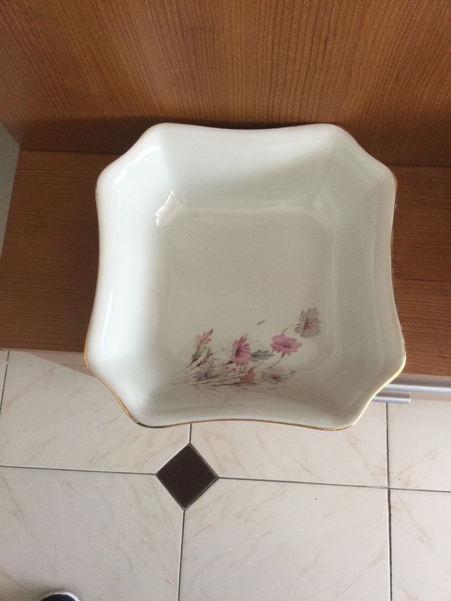 Fuente cuadrada Royal Jijon vintatge 25 x25