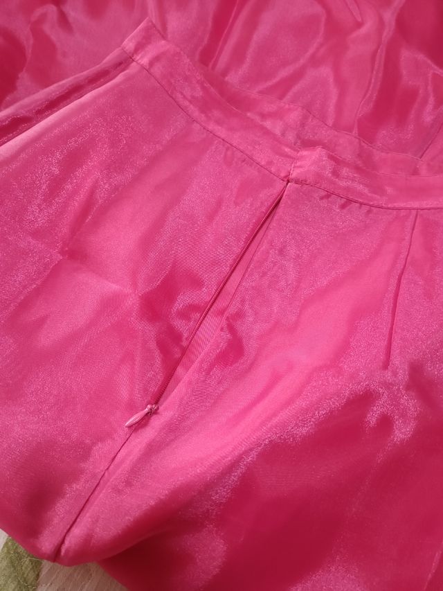 Vestido de fiesta o boda. Marca Matilde Cano