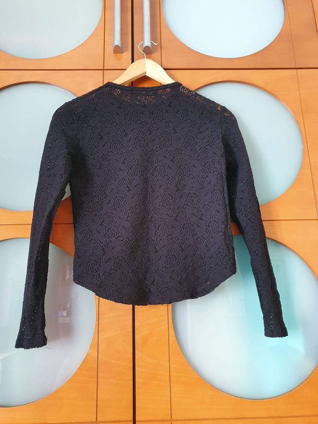 Camiseta negra encaje