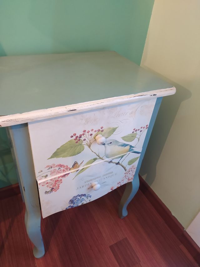 Mesita de noche/auxiliar