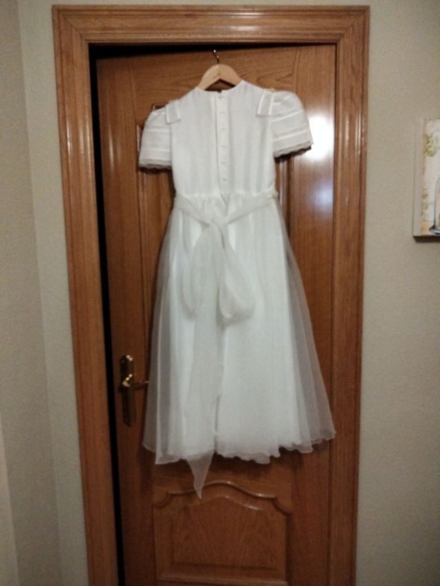 VESTIDO COMUNION NIÑA. REBAJADO