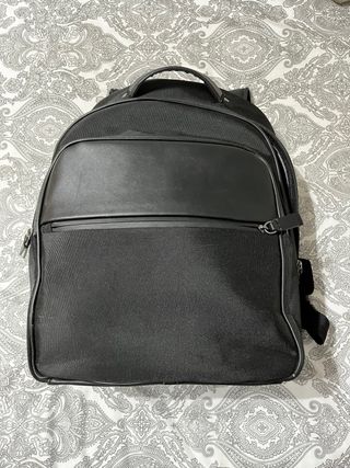 Mochila Zara man de segunda mano por 25 EUR en Barcelona en WALLAPOP