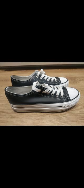 Converse mujer de segunda mano en Cornellà de Llobregat en WALLAPOP