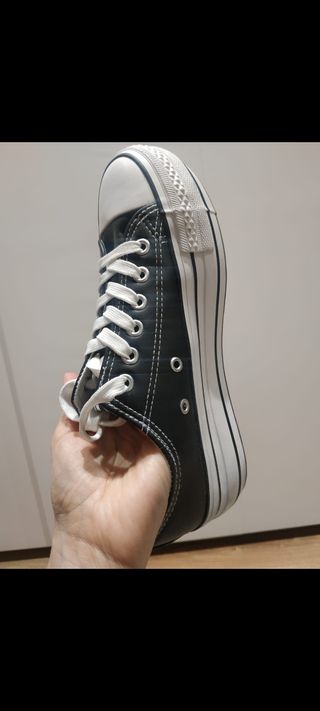 Zapatillas bambas tipo Converse mujer polipiel de segunda mano por 12 EUR  en Cornellà de Llobregat en WALLAPOP