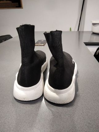Balenciaga speed trainer negras de segunda mano por 195 EUR en Alboraya en  WALLAPOP