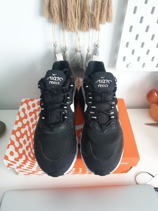 Nike air 7c react talla 40 de segunda mano por 29 EUR en Las Palmas de Gran  Canaria en WALLAPOP