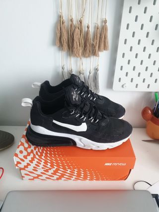 Nike air 7c react talla 40 de segunda mano por 29 EUR en Las Palmas de Gran  Canaria en WALLAPOP