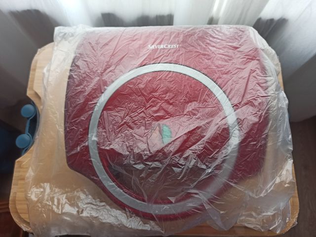 Sandwichera SilverCrest 750 W - Solo envío