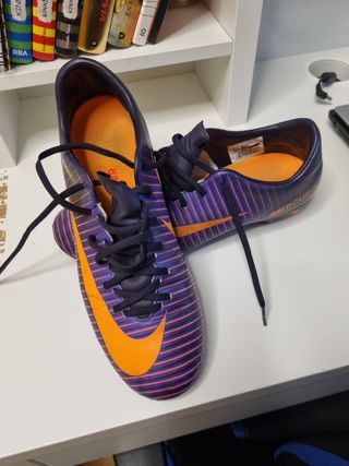 Botas de fútbol Nike naranjas de segunda mano en WALLAPOP