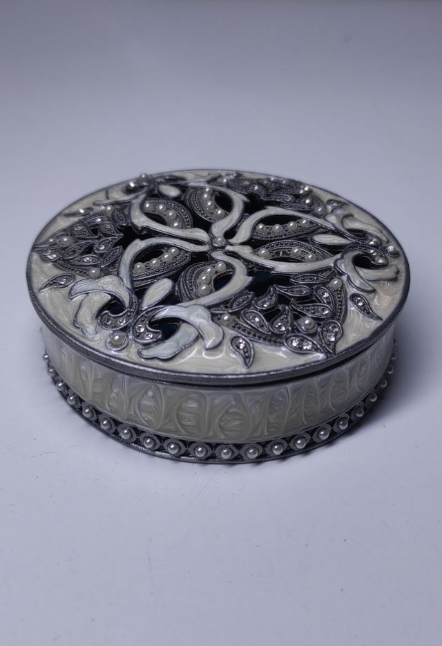 Caja metal decorativa Zara Home