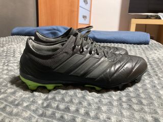 Botas Adidas copa Gama Alta de segunda mano por 80 EUR en Salamanca en  WALLAPOP