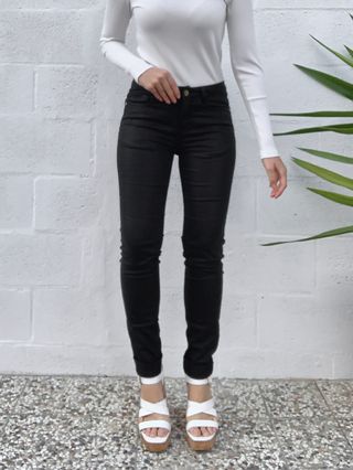 Pantalones encerados EL CORTE INGLÉS de segunda mano por 6 EUR en Ciudad  Real en WALLAPOP