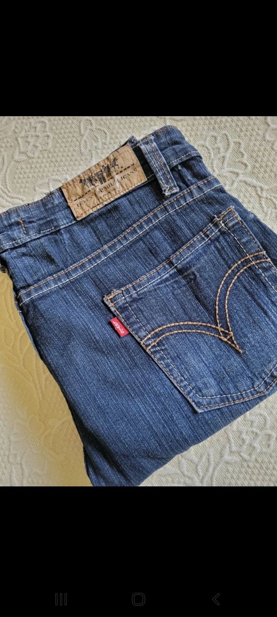 Vaqueros LEVI'S Originales.