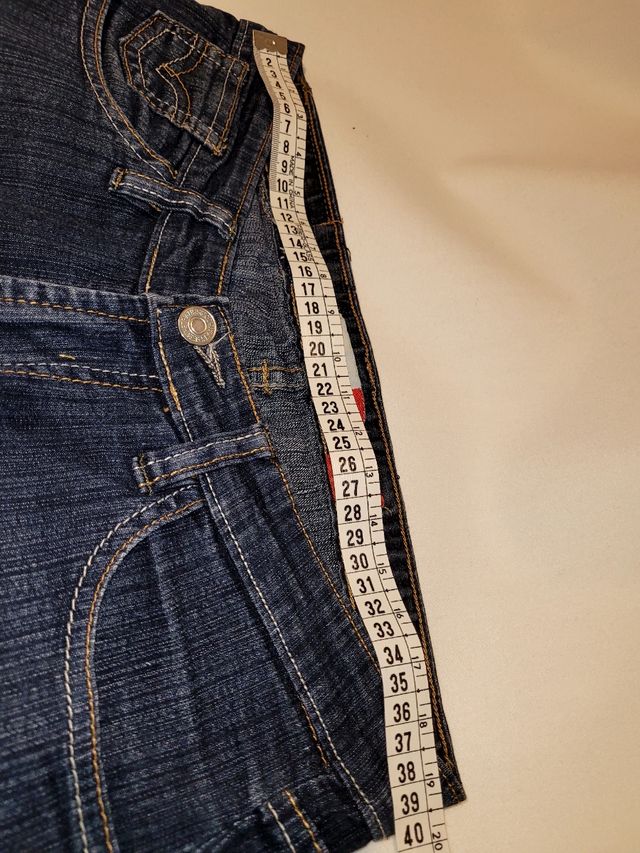 Vaqueros LEVI'S Originales.