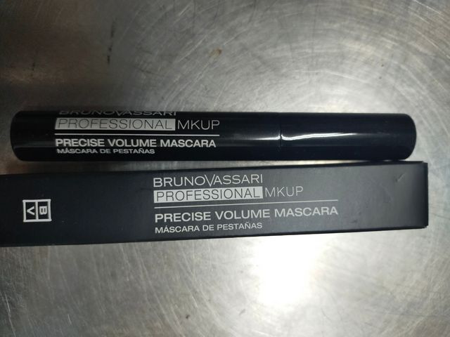 mascara de pestañas Bruno Vassari