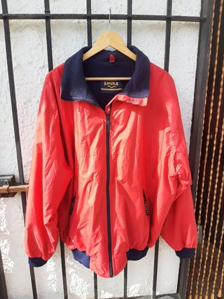 Cazadora náutica amura de segunda mano por 30 EUR en San Luis de Sabinillas  en WALLAPOP