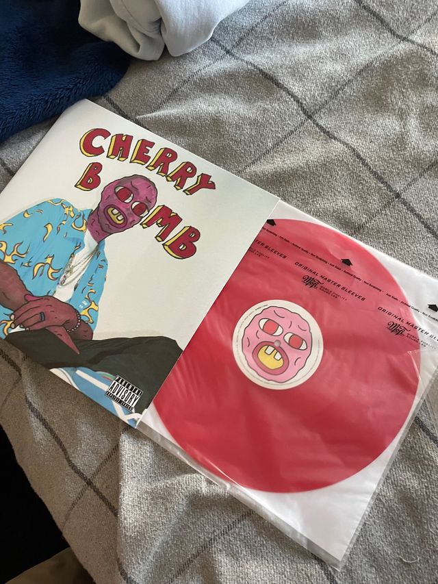 Cherry bomb vinyl