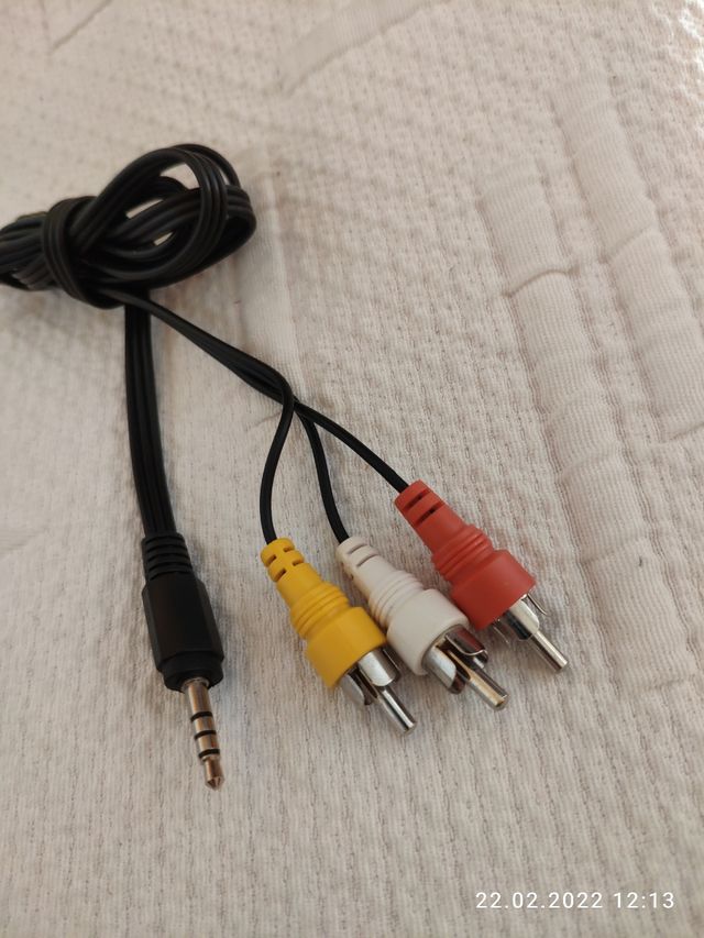 Cable video RCA 3 macho a JACK 3'5 macho