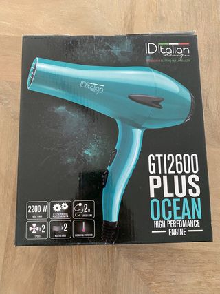 Secador de pelo IDItalian Design de segunda mano por 20 EUR en Madrid en  WALLAPOP
