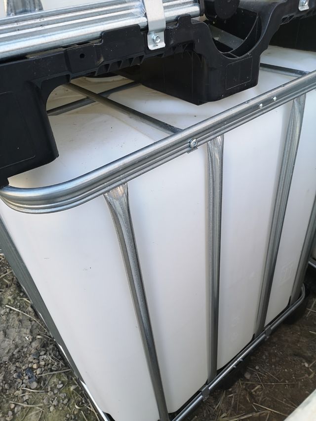 Depositos bidones de 1000 litros ☎️ 639745453