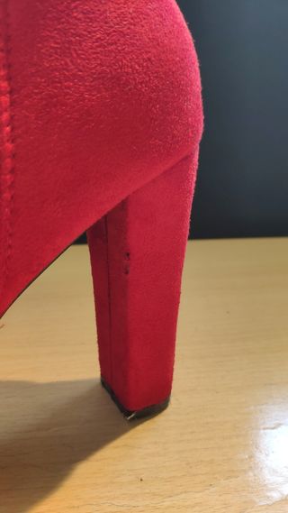 Botines rojos T-37 Marypaz de segunda mano por 40 EUR en L\\'Hospitalet de  Llobregat en WALLAPOP