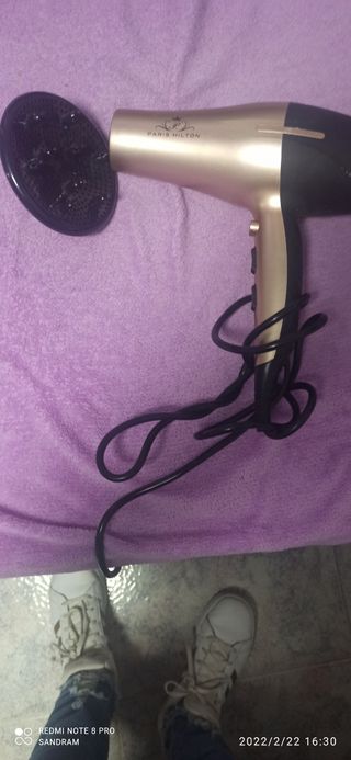Secador de pelo de segunda mano por 10 EUR en Caravaca de la Cruz en  WALLAPOP