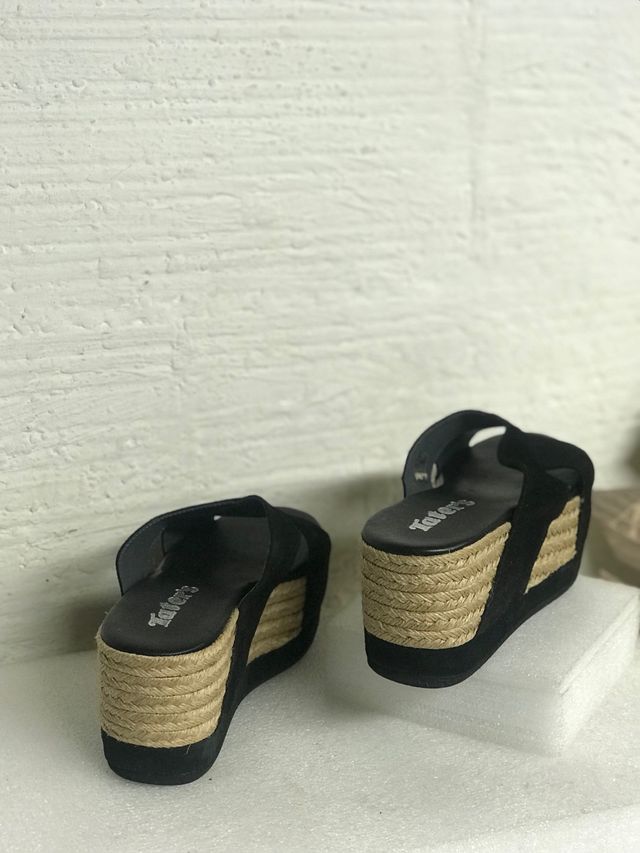 ZUECOS PLATAFORMA  NEGRO TATER's t.38 NUEVOS