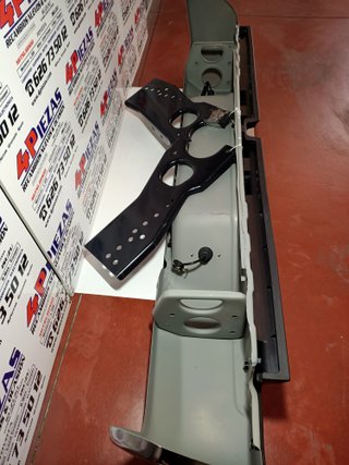 NISSAN PICK UP D22  1998-2005**PARACHOQUES TRASERO