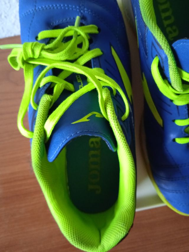 Botines de futbol sala