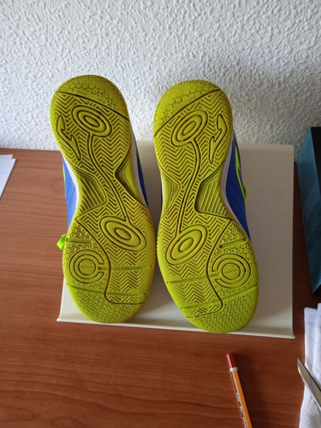 Botines de futbol sala