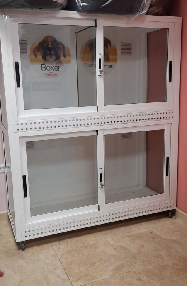 expositor para animales